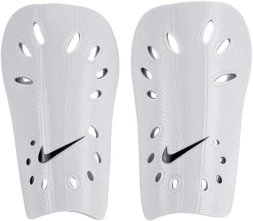 Caneleira Nike J Guard