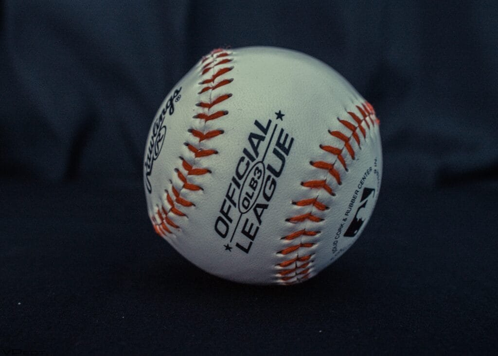 O Que Considerar ao Escolher a Melhor Bola de Beisebol?