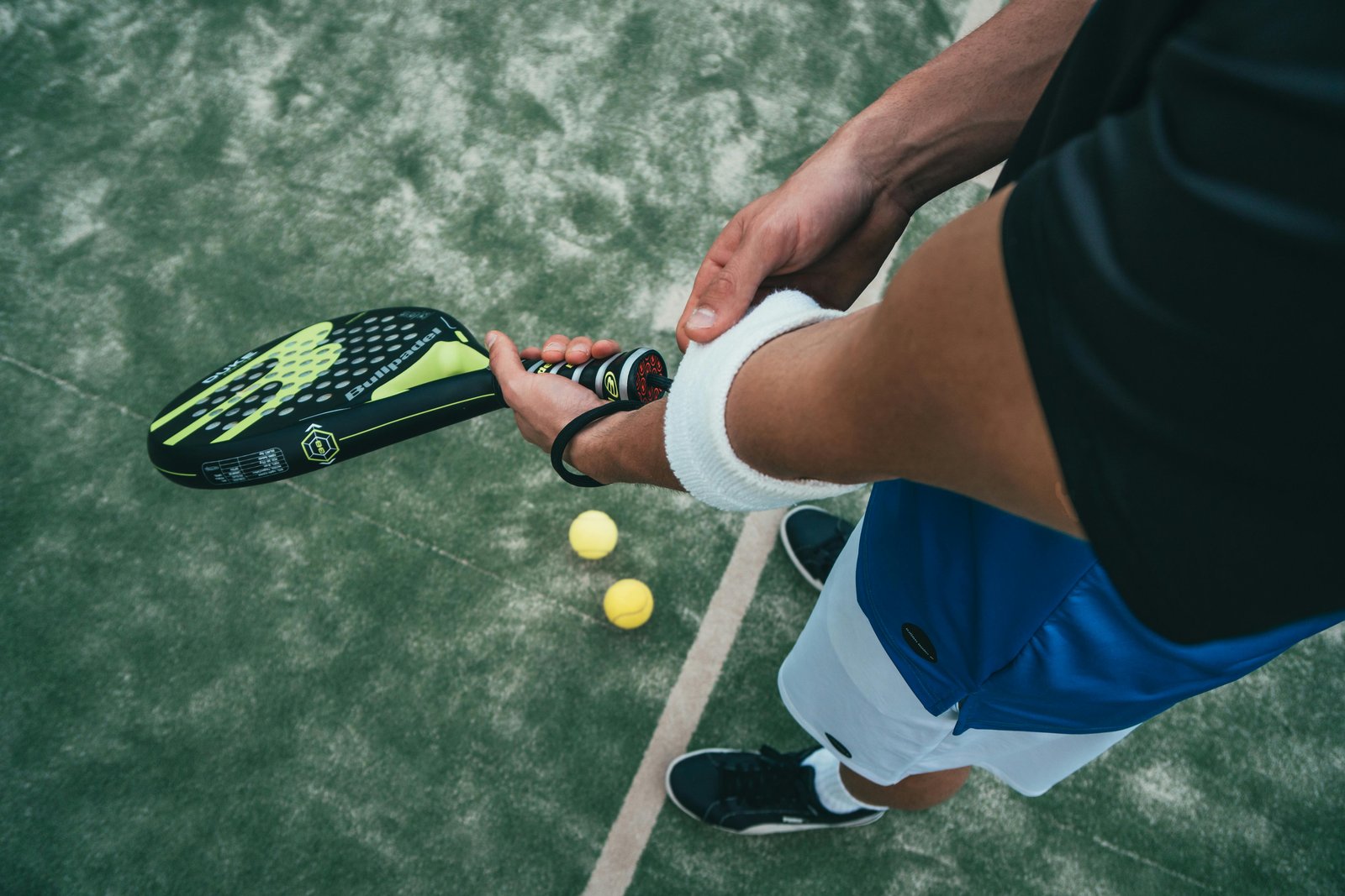 As 10 Melhores Dicas para Iniciantes no Padel: Seu Guia Completo para Começar no Esporte