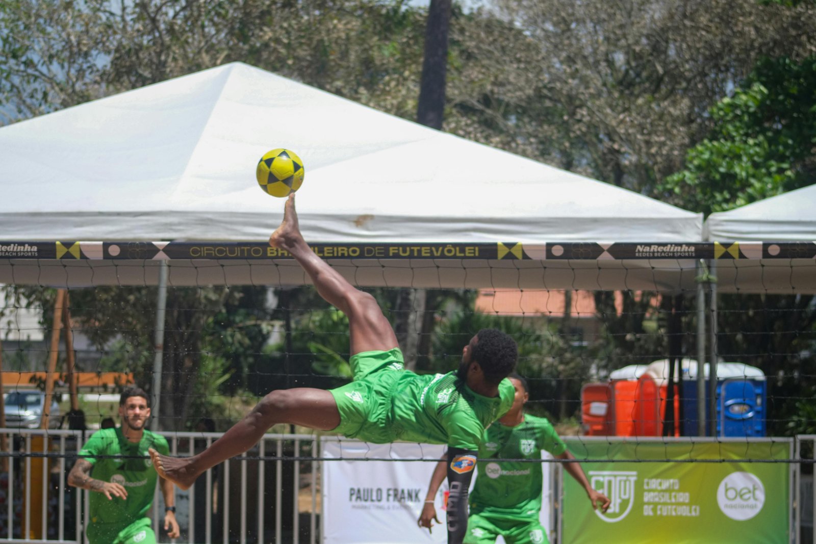 Futevôlei para Iniciantes: Dicas, Regras e Como Começar no Esporte