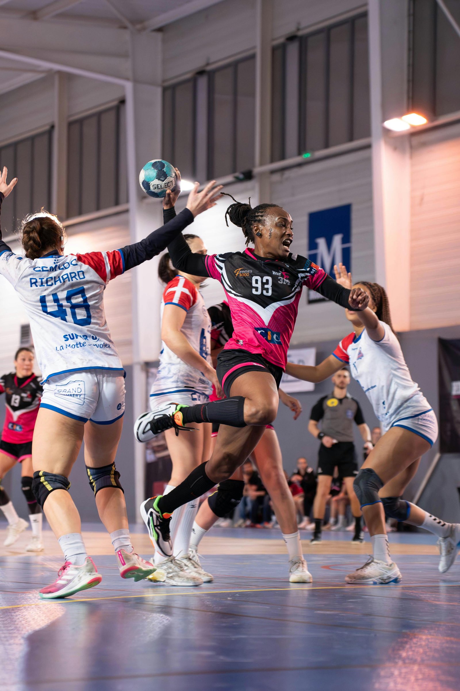 Handebol Empunhadura: Como a Forma de Segurar a Bola Pode Impactar Seu Desempenho no Jogo