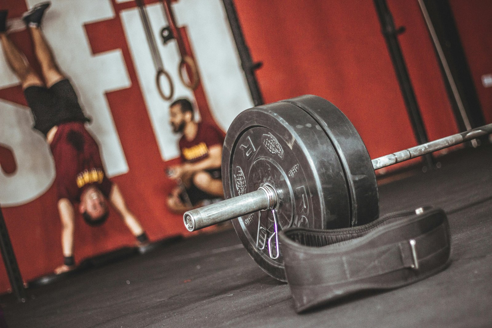 História do CrossFit: Origens, Evolução e Impacto Mundial