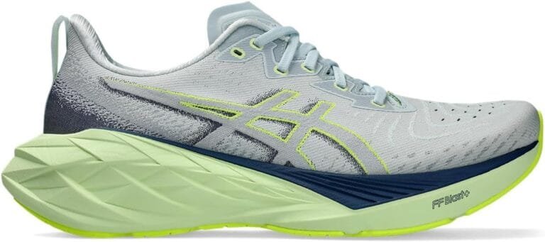 Tênis Asics Novablast - 3