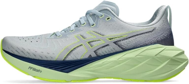 Tênis Asics Novablast - 5